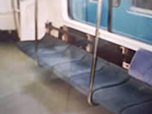 シート背中取り付け前