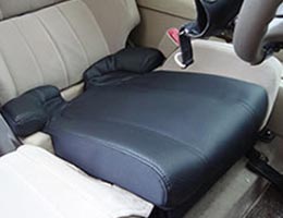 障害者用車シート