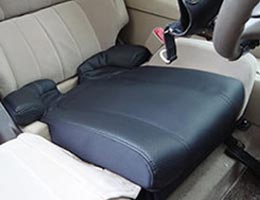 障害者用車シート完成1