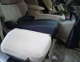 障害者用車シート完成2